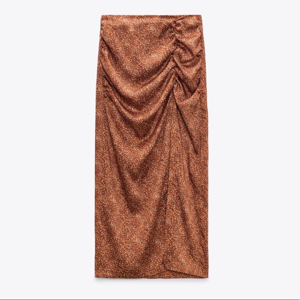 Zara satin effect printed ruched midi skirt